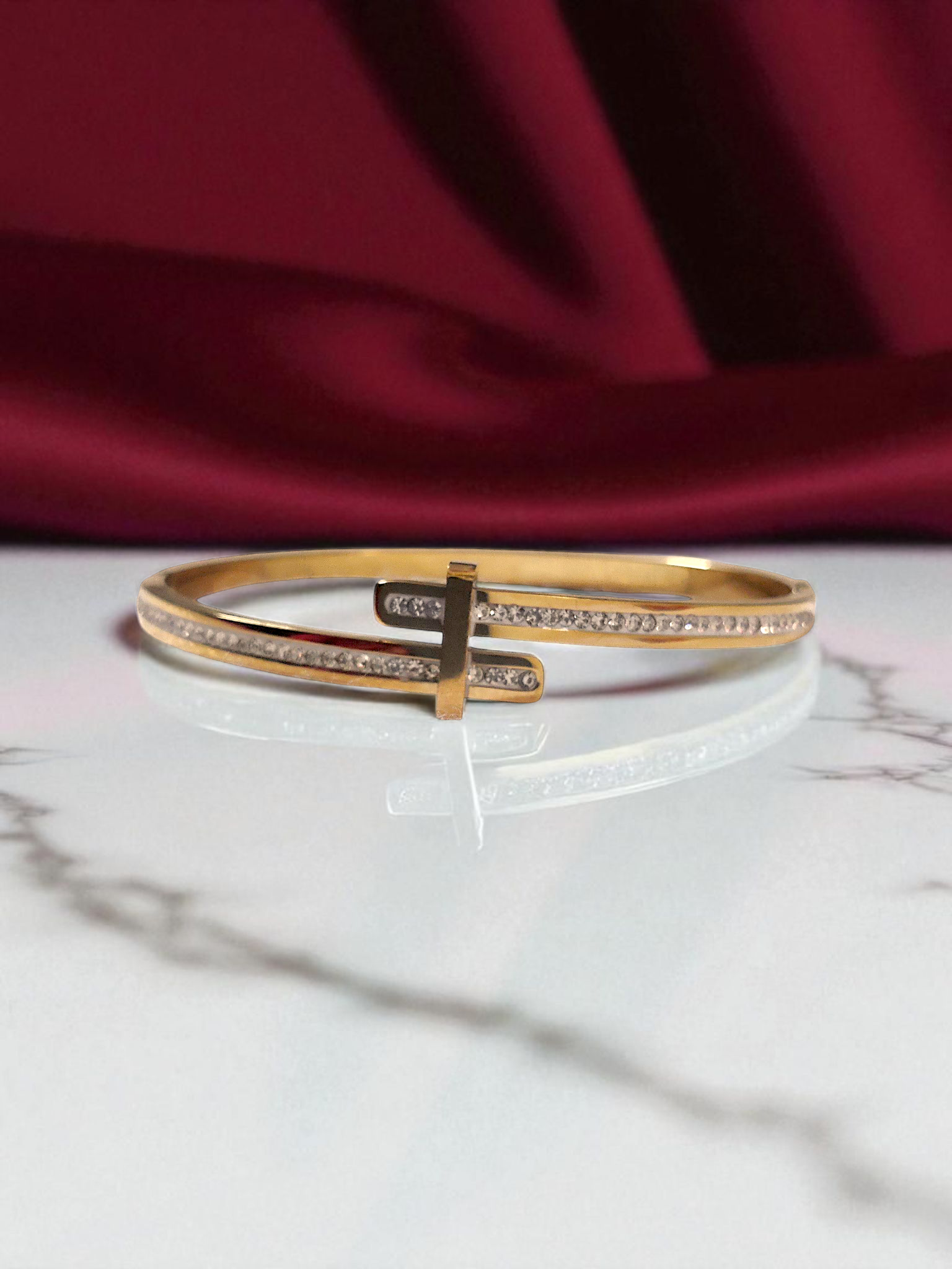 Ashi Luxe Nail Bangle