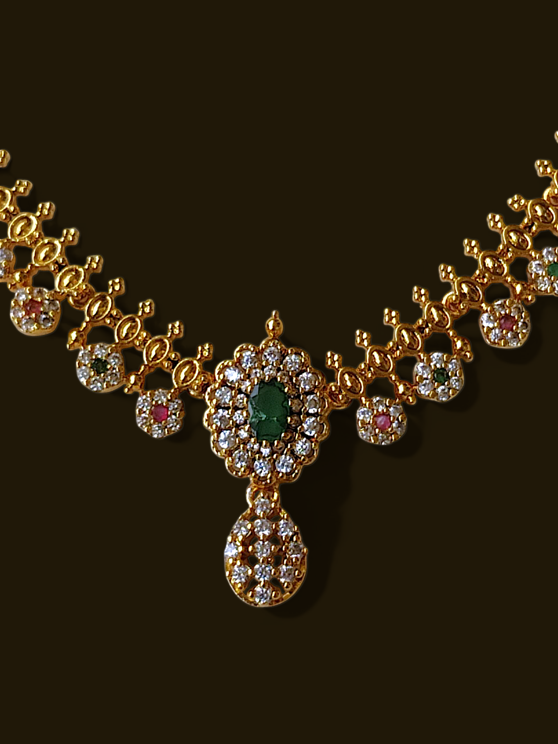 Ashi Royal Petal Necklace