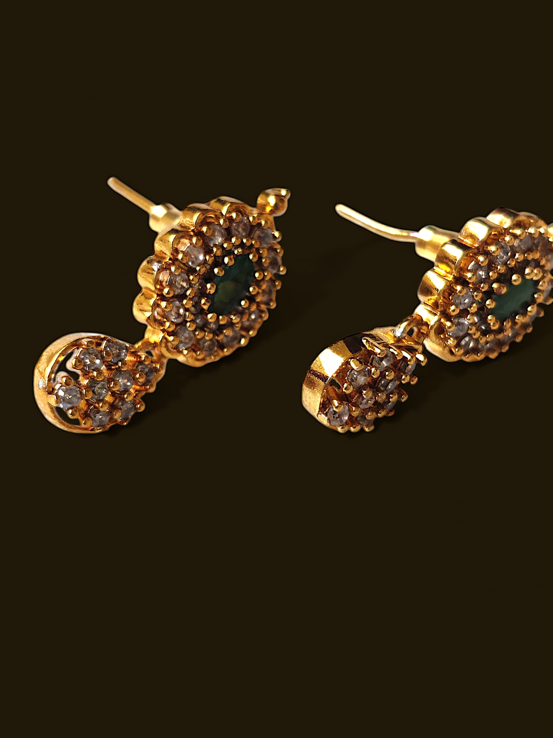 Ashi Royal Petal Necklace