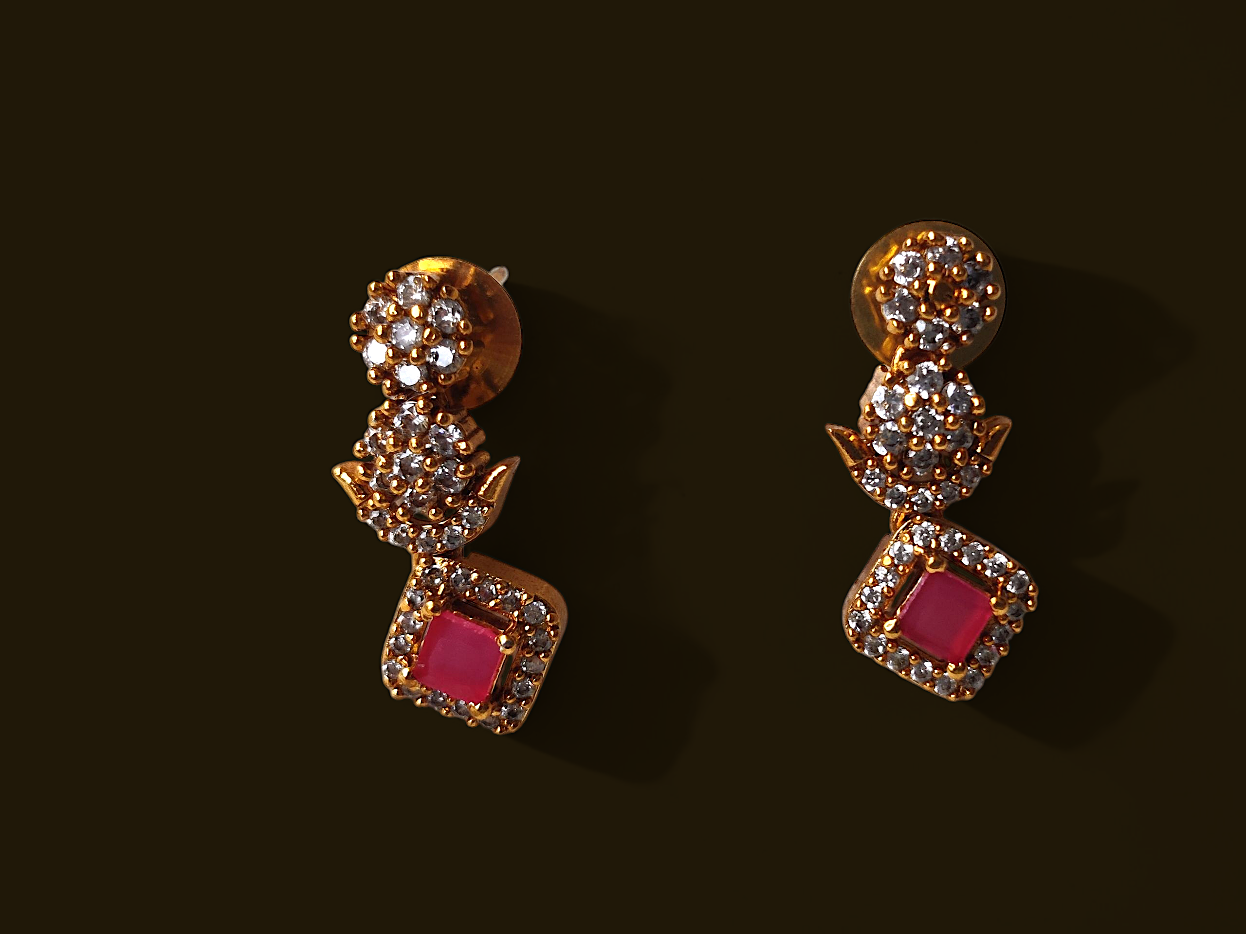 Ashi Ruby Glow Necklace Set