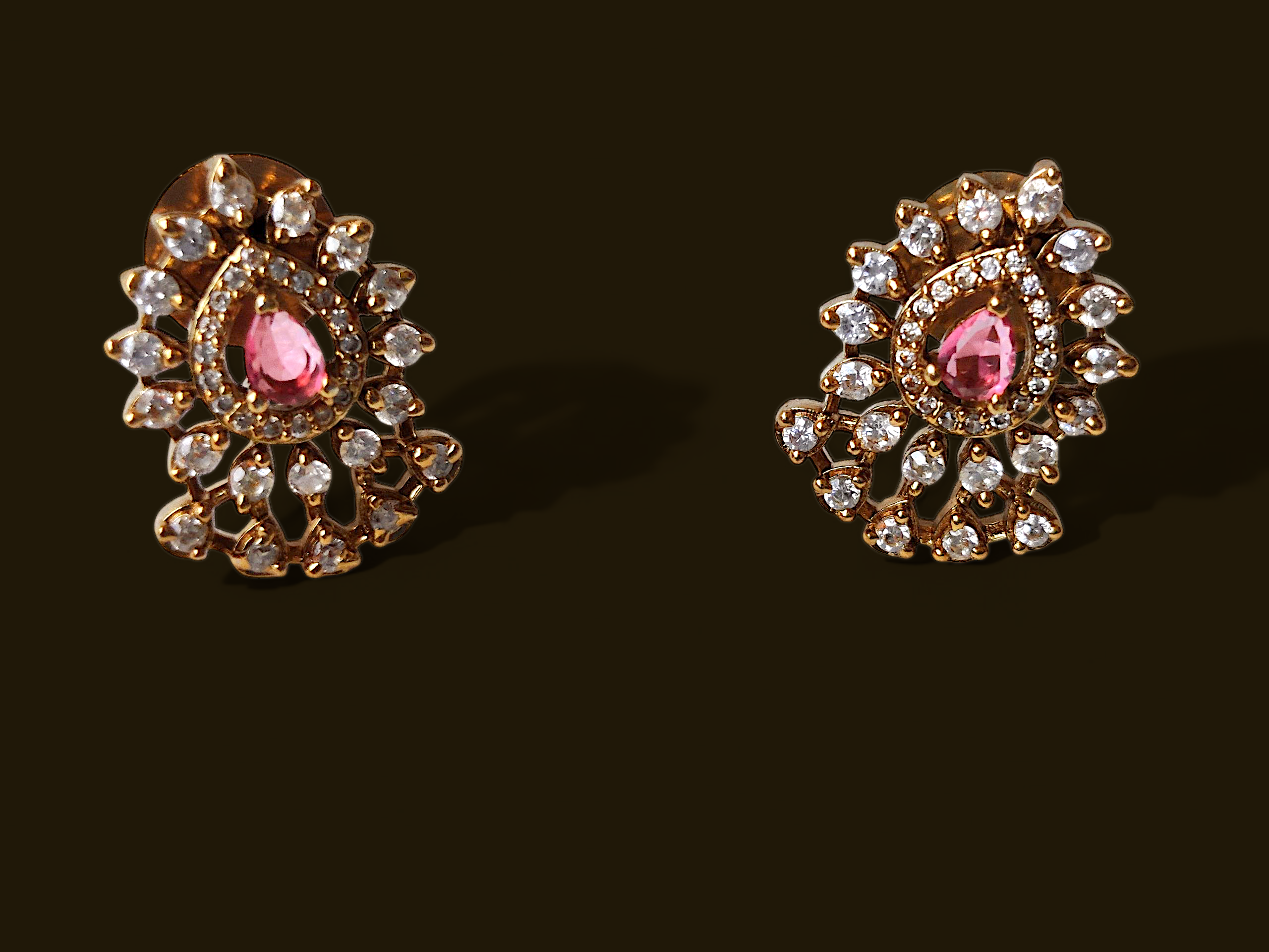 Ashi Classic Teardrop Necklace Set