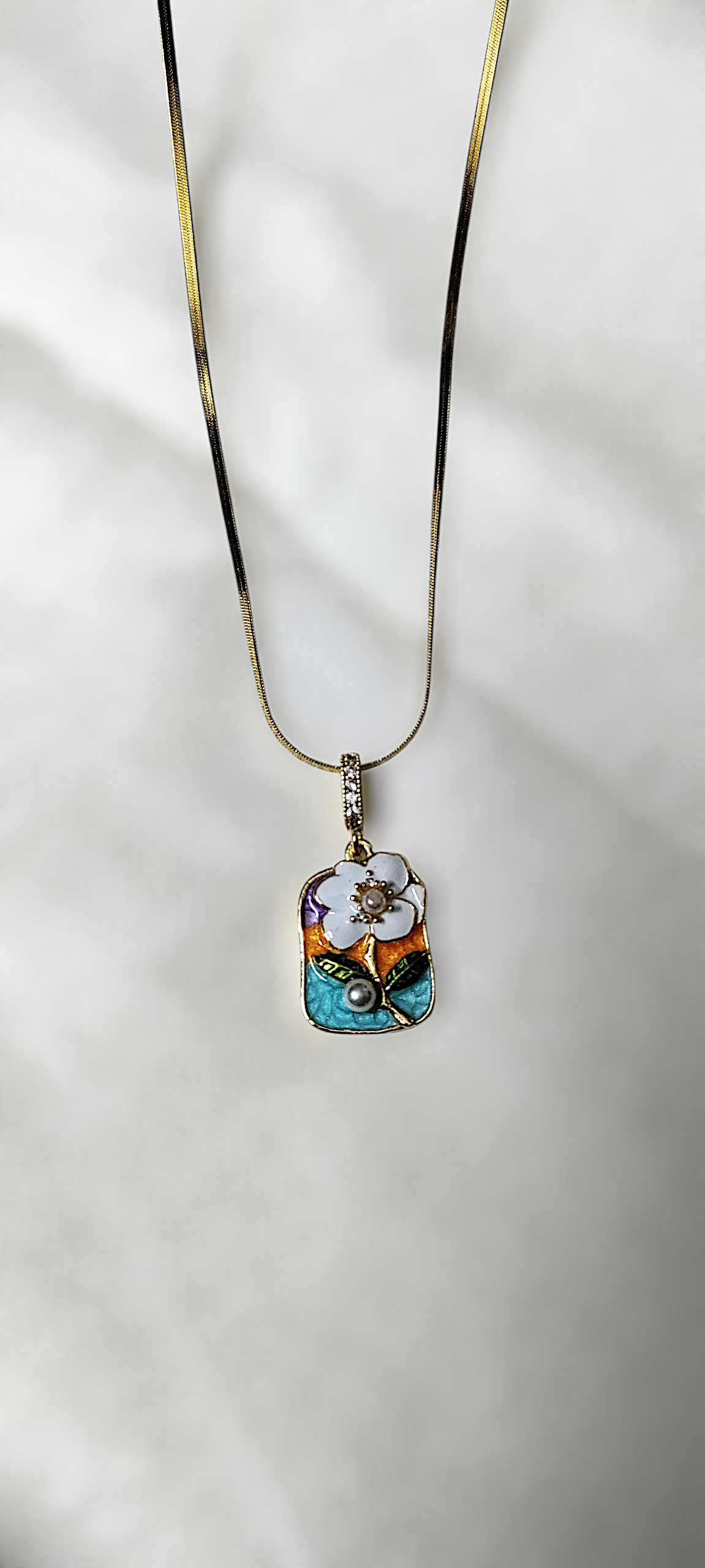 Ashi Creations: Artistic Bloom Chain