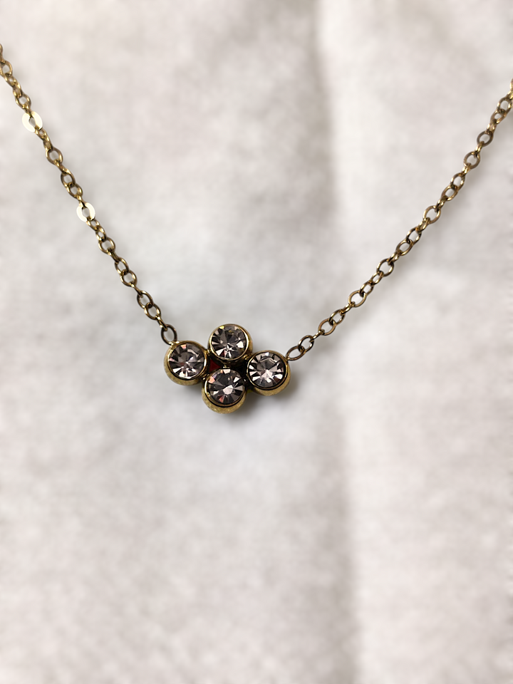 Ashi Creations: Floral Sparkle Necklace