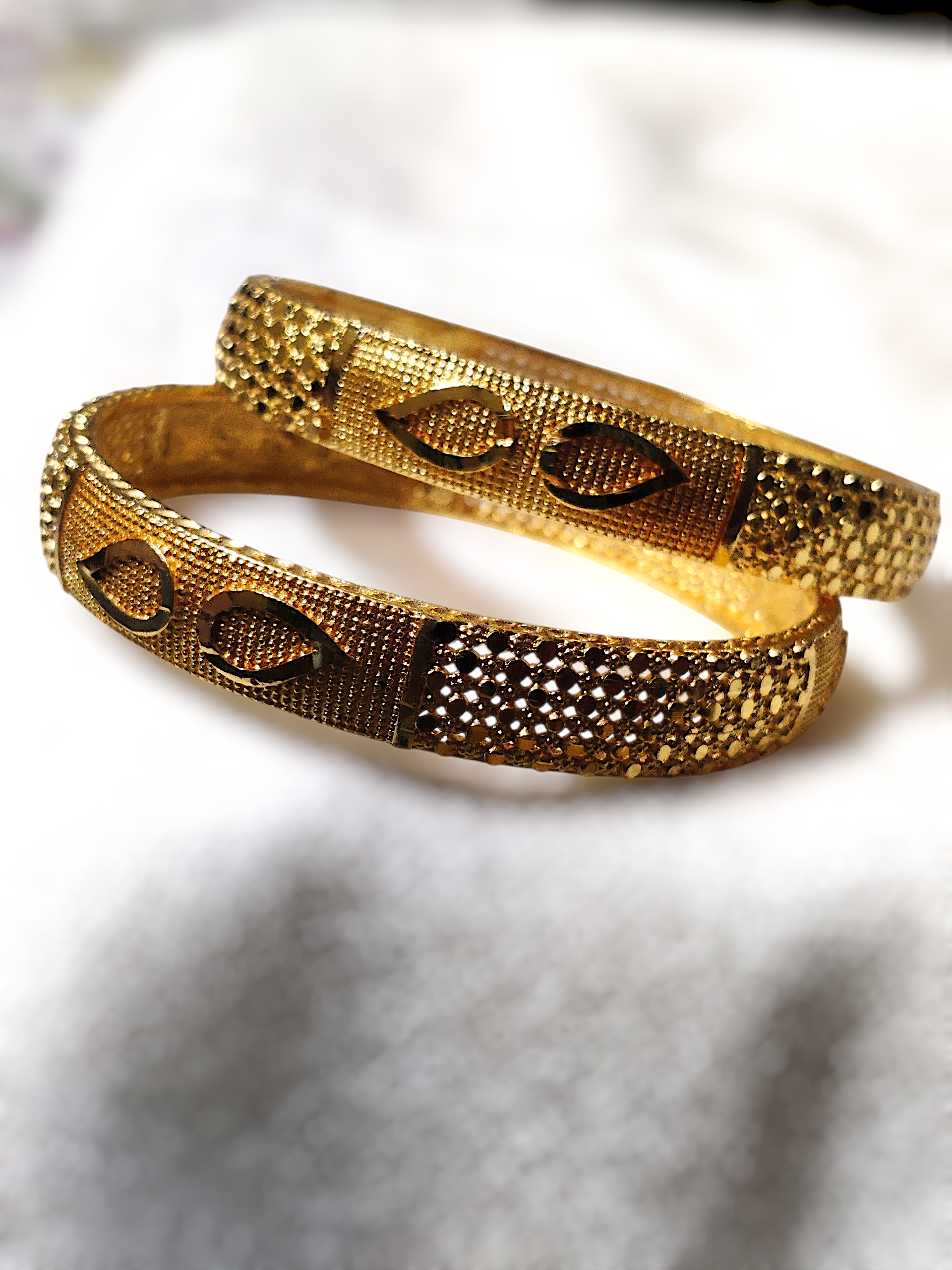 Ashi Royal Mesh Bangles – Gold Tone with Teardrop Motif (Set of 2)