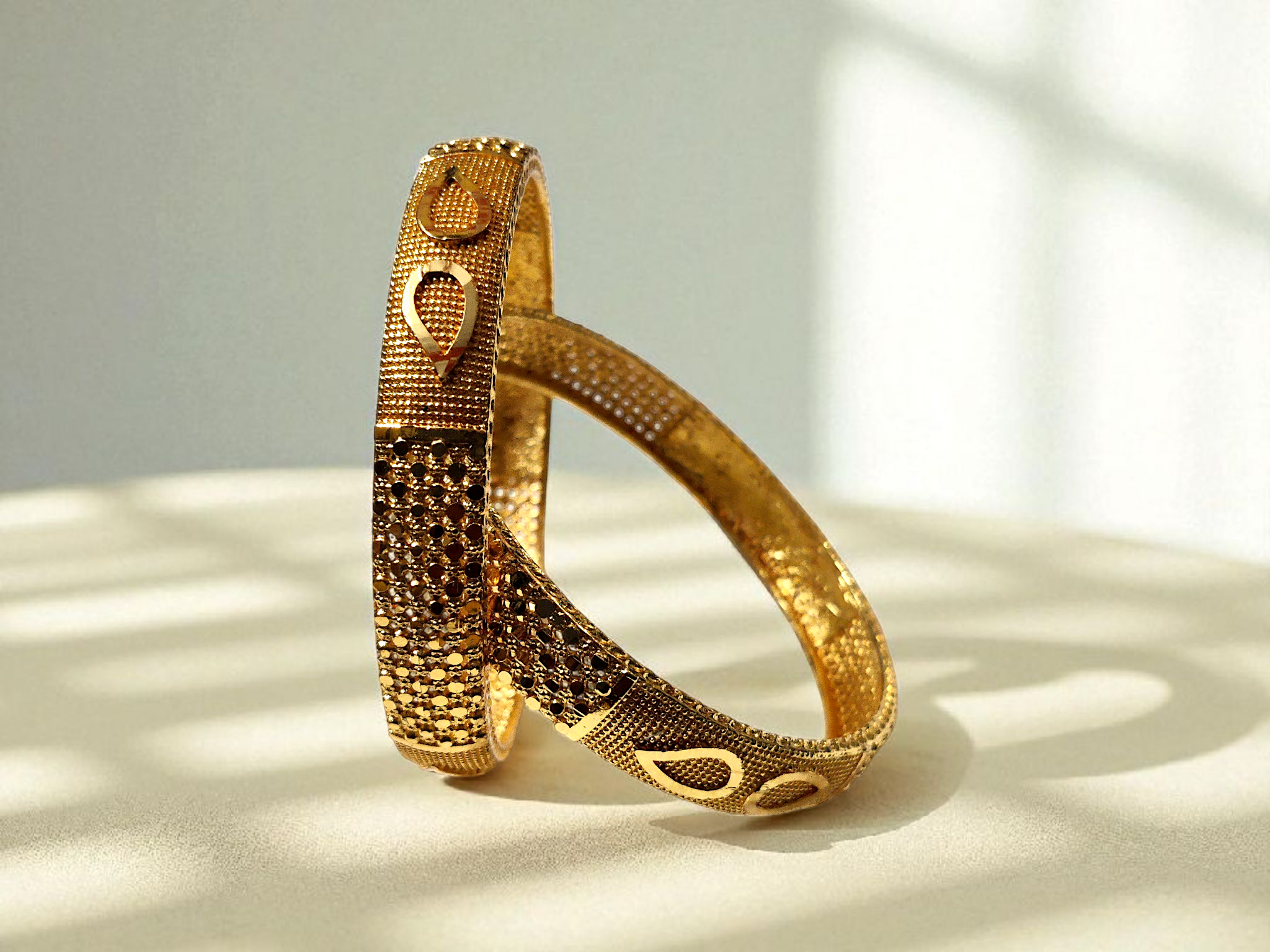 Ashi Royal Mesh Bangles – Gold Tone with Teardrop Motif (Set of 2)